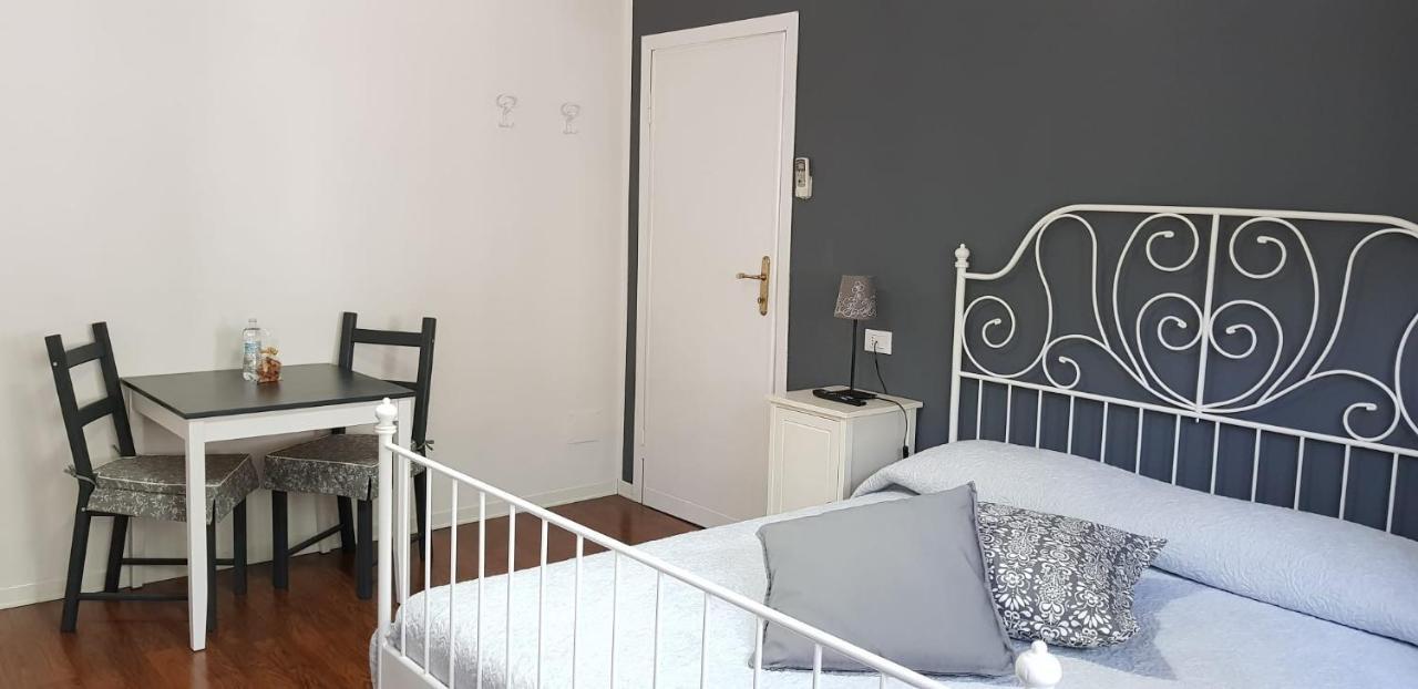 Villa Noemi Bed&Breakfast Пиза Экстерьер фото
